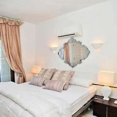 Casa Dalias Villa *