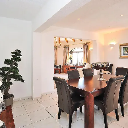 Casa Dalias Villa